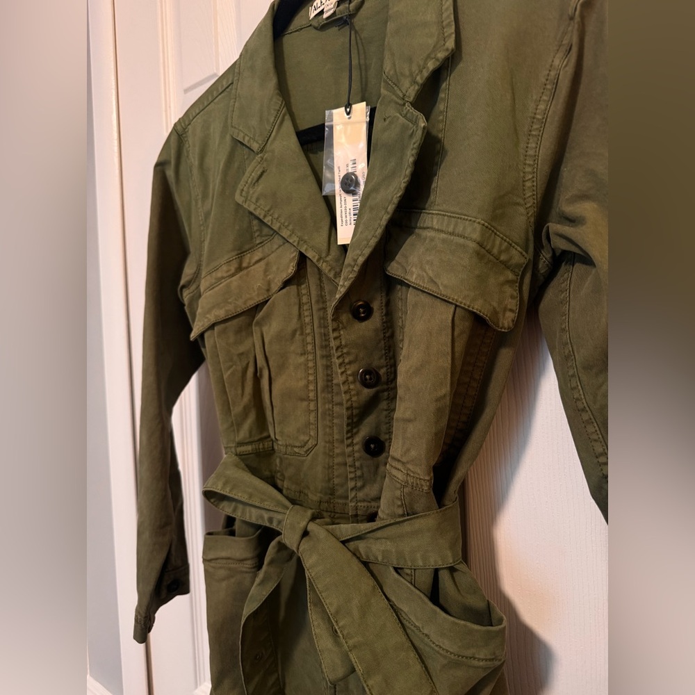 Alex Mill Expedition Jumpsuit in Washed Twill - Picture 4 of 8